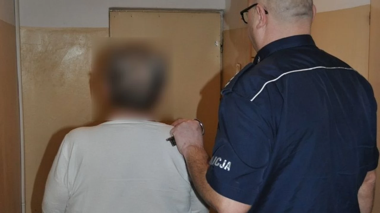 45 działek amfetaminy w mieszkaniu 66-latki. Seniorce grozi nawet 10 lat więzienia