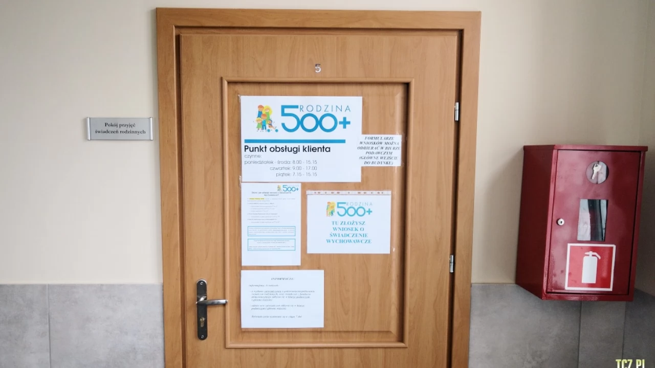 500 plus. Rusza nabór papierowych wniosków