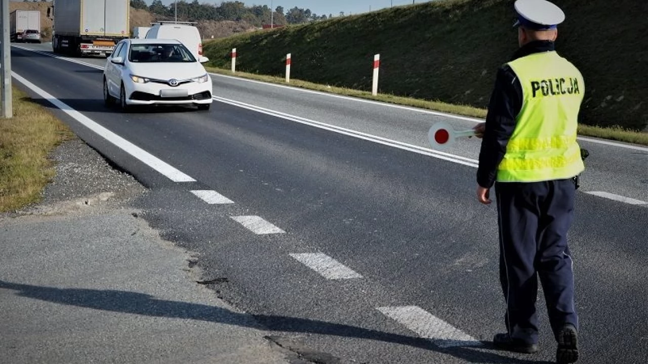Akcja SMOG. 81 skontrolowanych pojazdów - żadnych przekroczeń