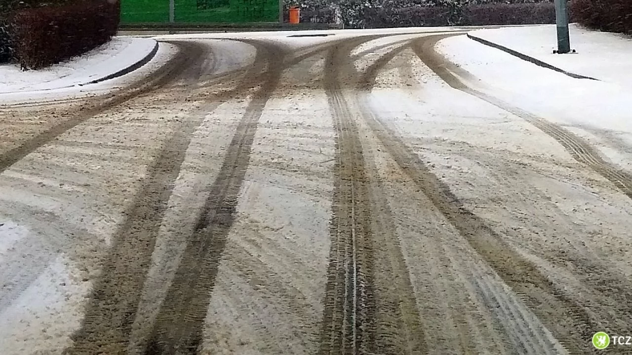 Alert drugiego stopnia! IMGW ostrzega przed marznącym deszczem