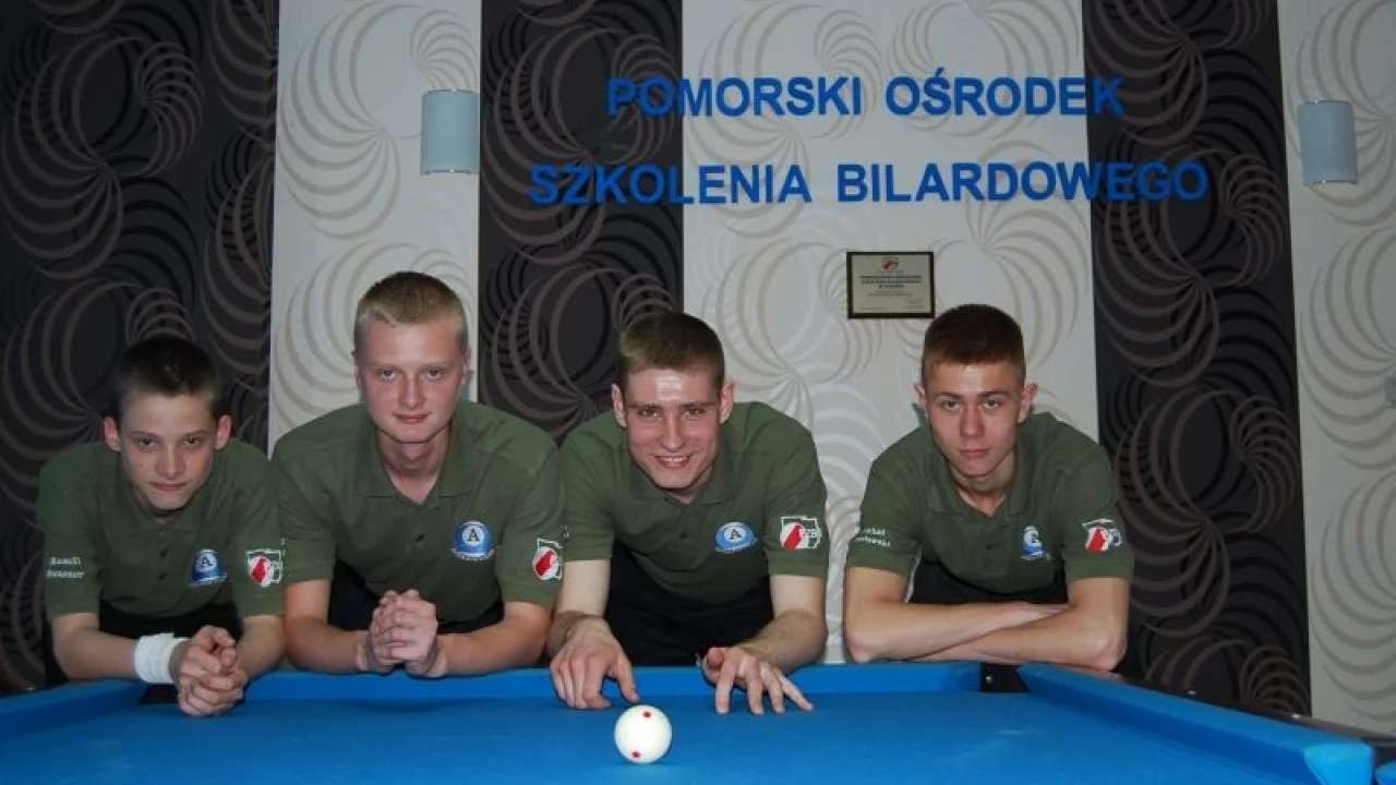 Arkadia Tczew lepsza od lidera