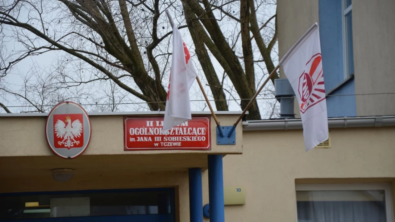 Będzie strajk generalny w szkołach? Nauczyciele decydują w referendach