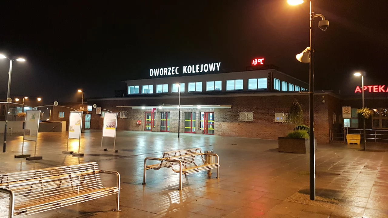 Cuchnący problem na tczewskim dworcu. Gdzie jest SOK?