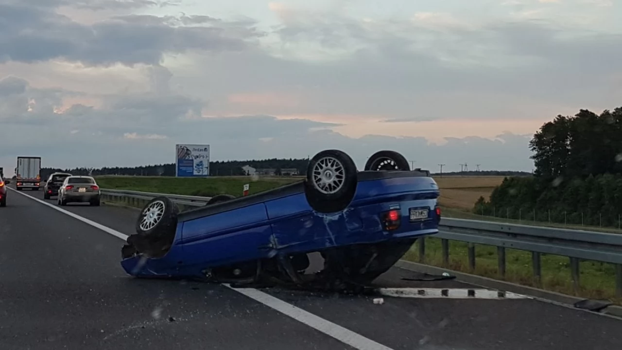 Dachowanie na autostradzie A1