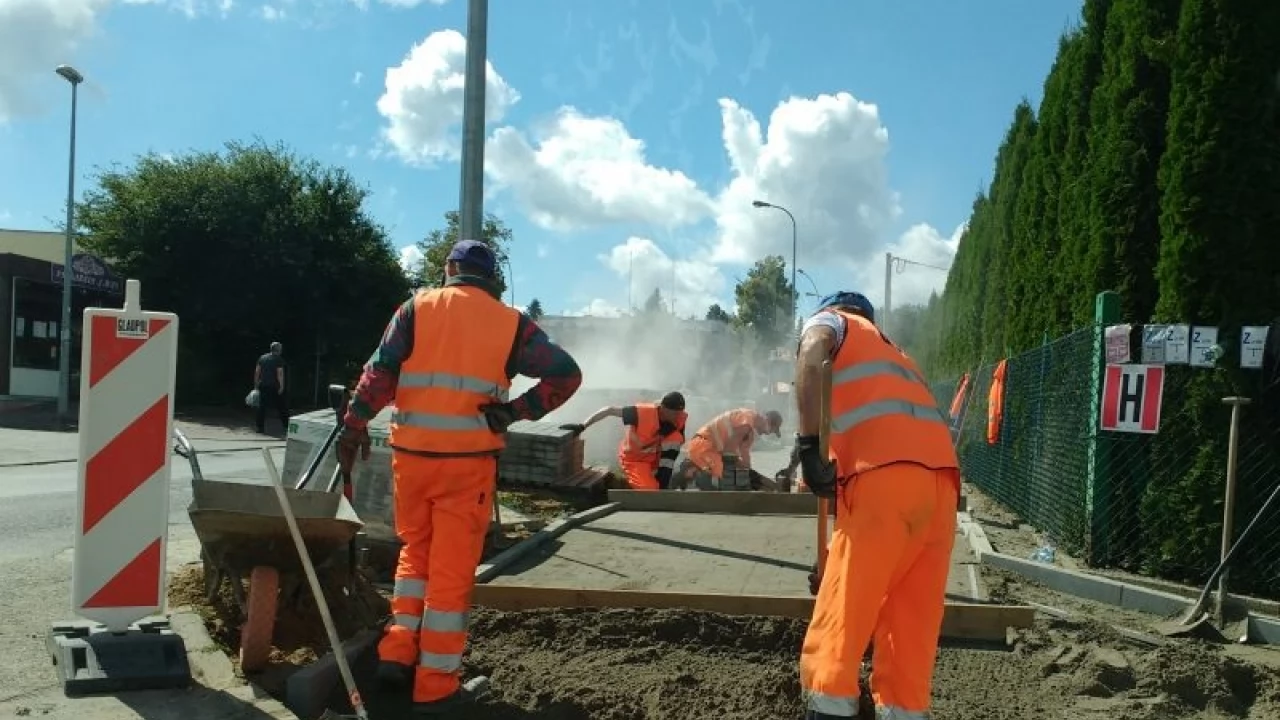 Drogowcy pracują na ul. Jagiełły