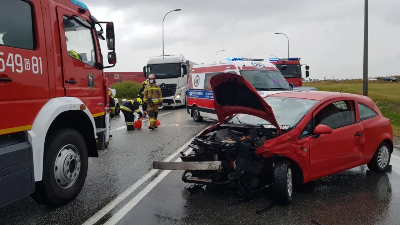 Dwie osoby ranne w wypadku na dk "22"