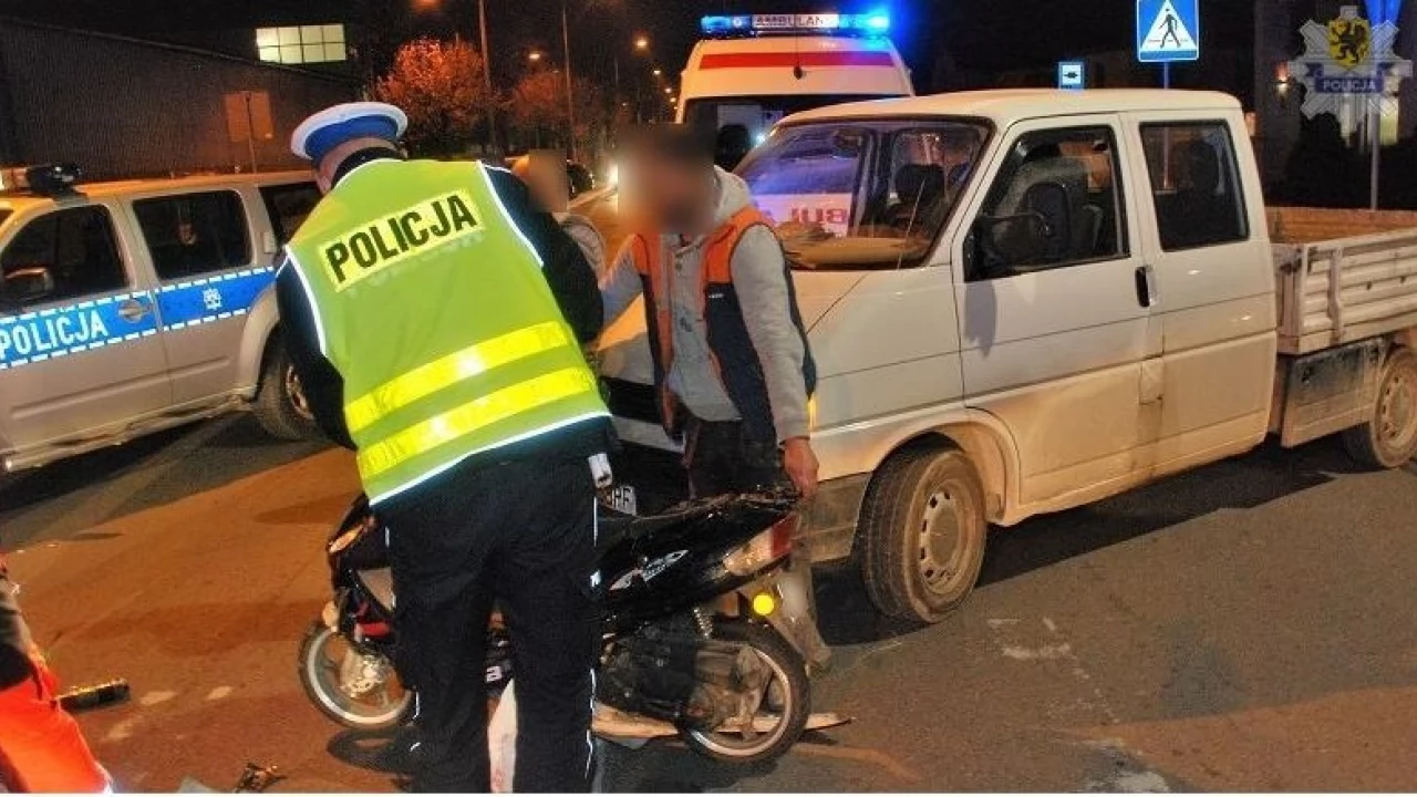 Dzielnicowi udzielili pomocy rannemu motorowerzyście