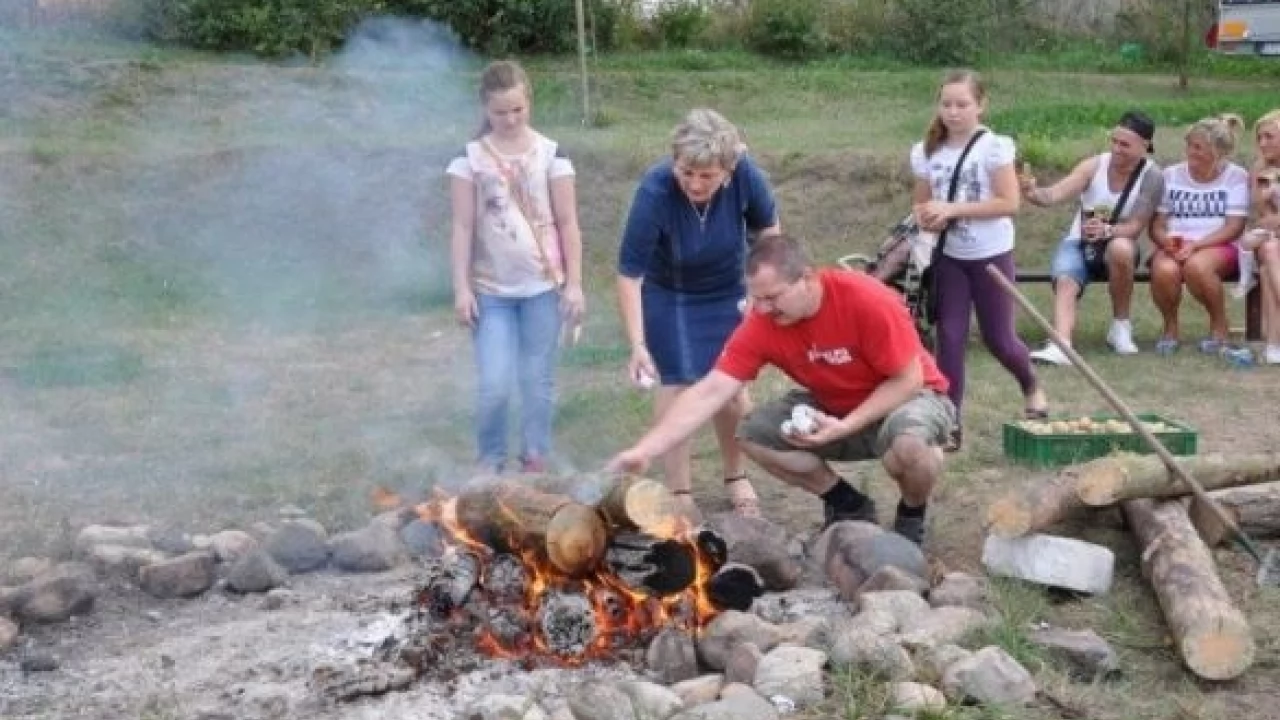 Dzień Pieczonego Ziemniaka w Swarożynie