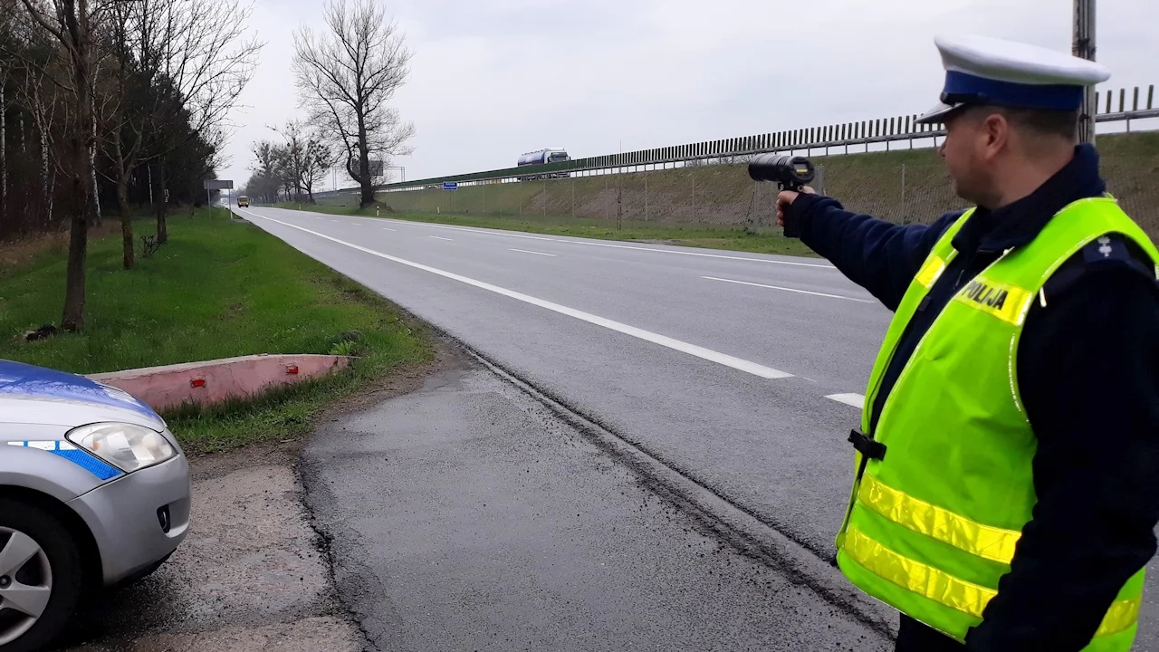 Dzisiaj na drogach Pomorza kaskadowy pomiar prędkości