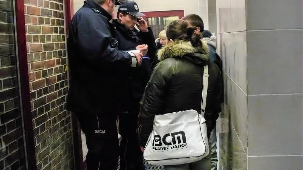 Dzisiejszej nocy służby policzą bezdomnych