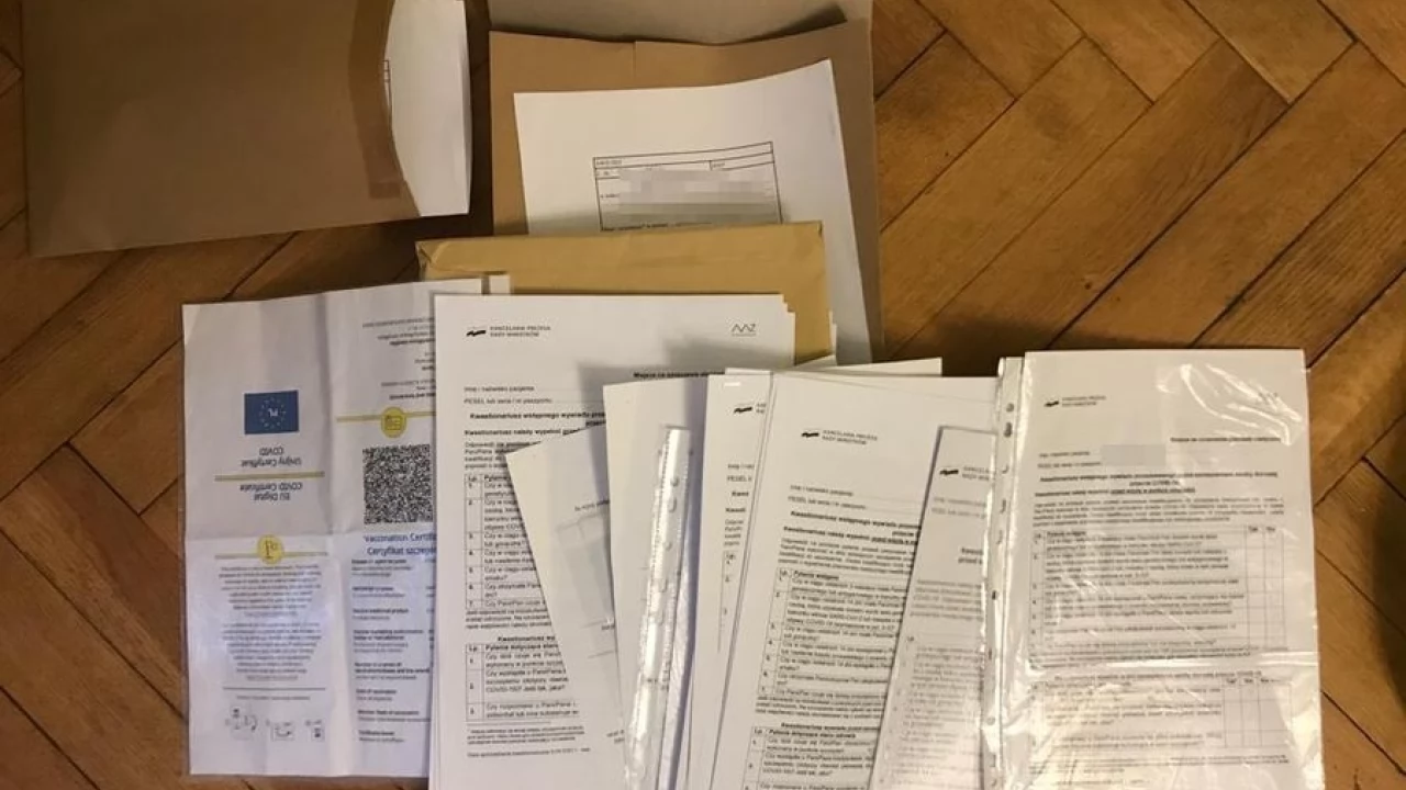 Fałszywe certyfikaty covidowe. Policja z apelem do "kupujących"