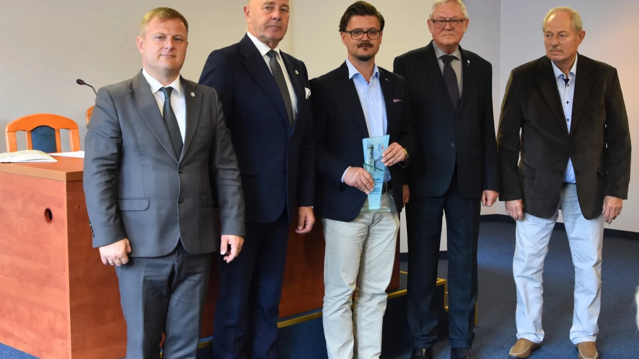 Filar Powiatu Tczewskiego dla Crebonit Coatings