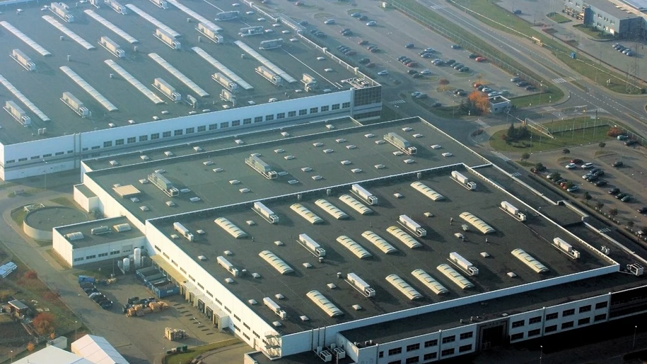 Flextronics rozbudowywuje park maszynowy