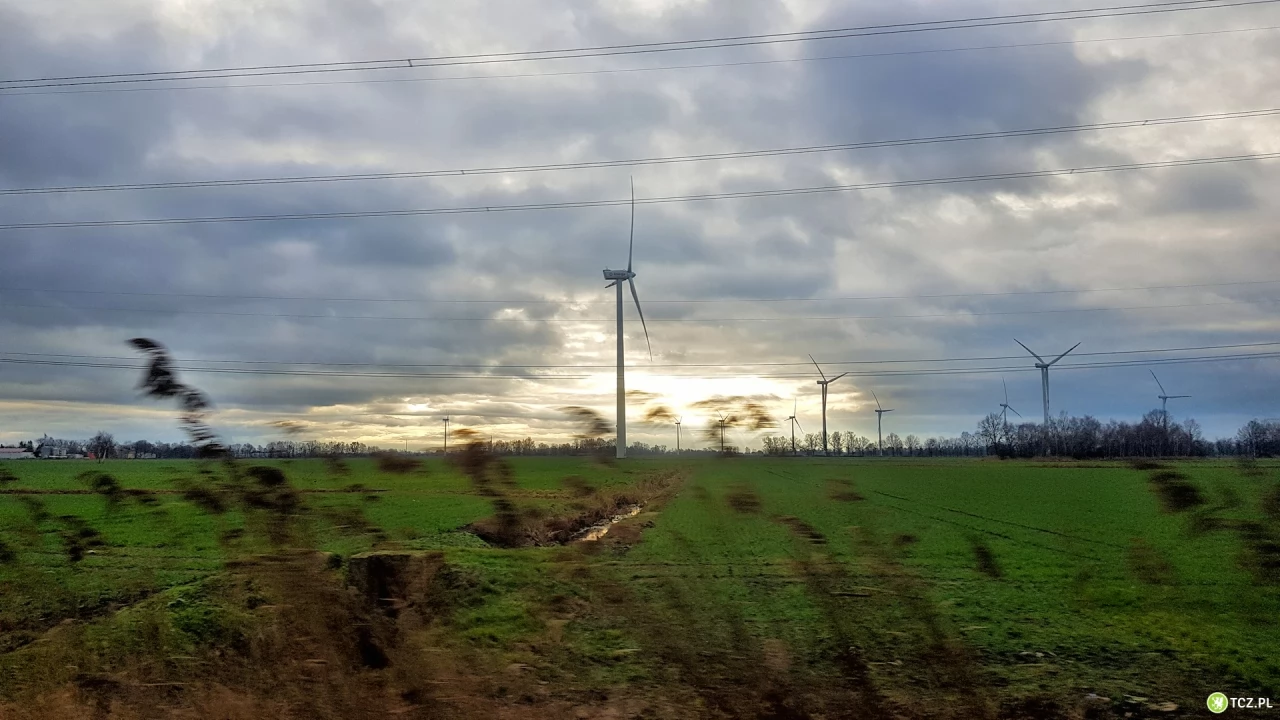 Gmina Gniew. Trwa budowa farmy wiatrowej