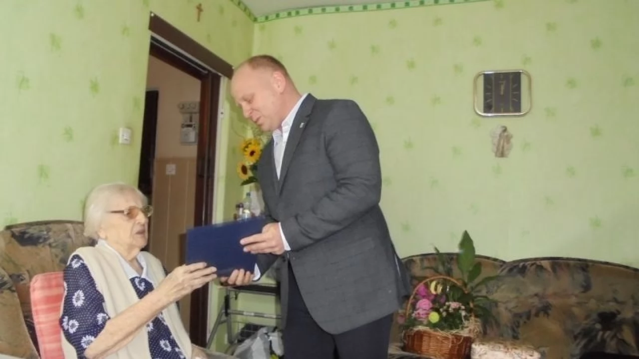 Gniew. 100-letnia mieszkanka świętowała