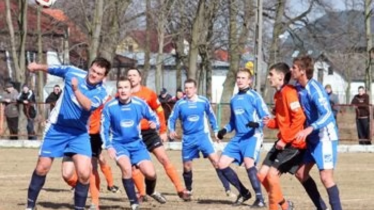 Gryf zdeklasował Żuławy. Kuzimski zdobył 6 bramek