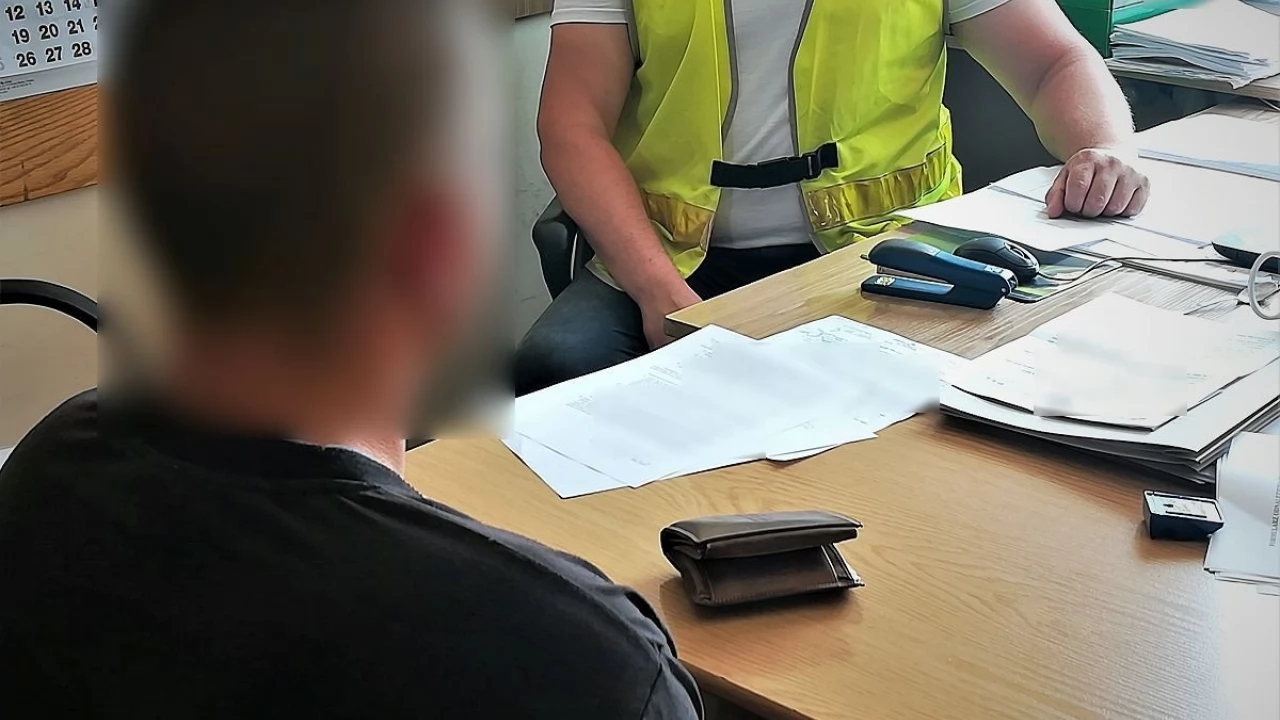 Jechał motocyklem "po pijaku" i bez uprawnień