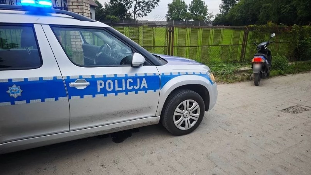 Jeden na motorowerze, drugi w Kii - obaj z sądowym zakazem prowadzenia