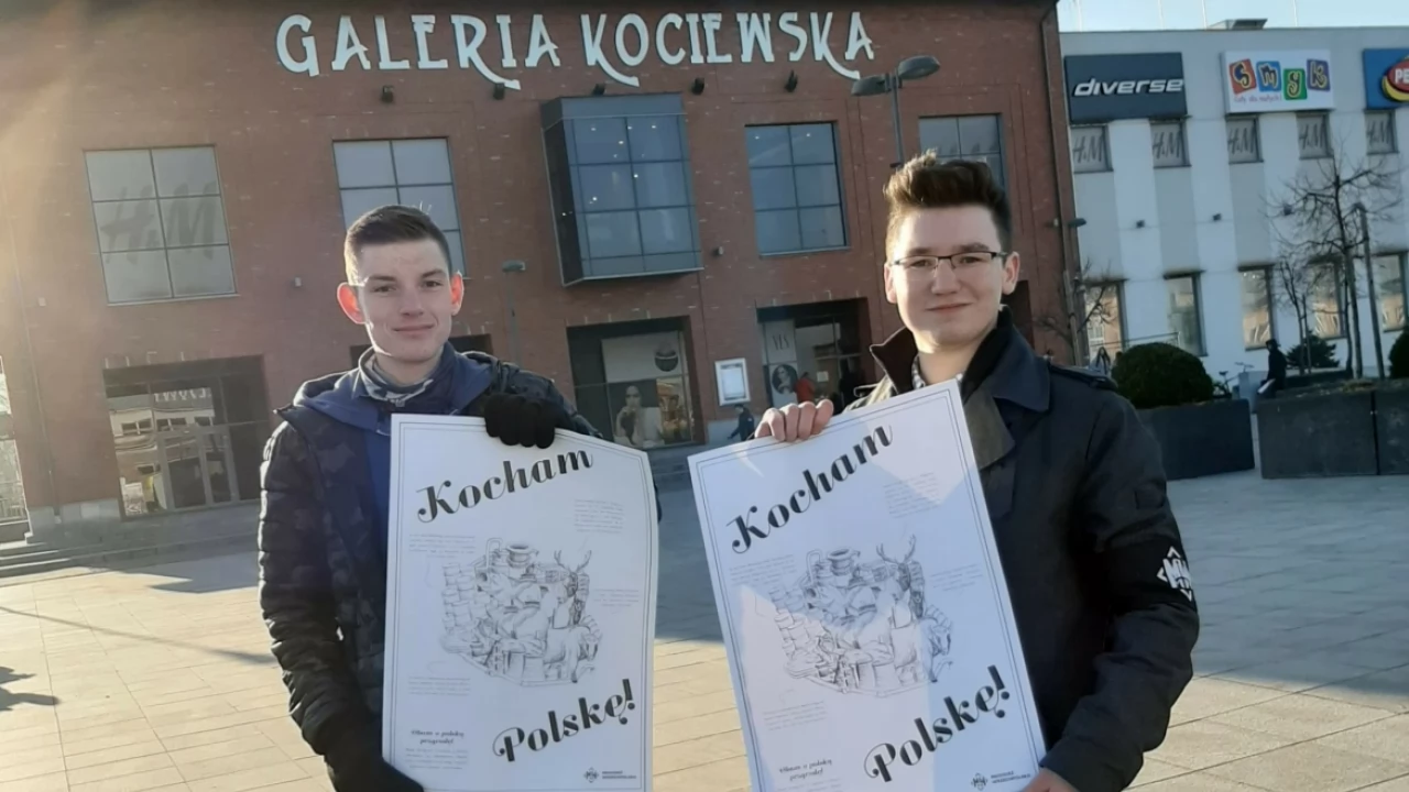 Kocham Polskę! - Młodzież Wszechpolska na Walentynki o patriotyźmie i ekologii