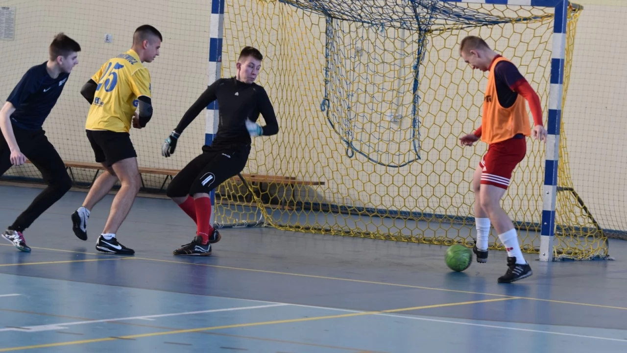 Kolejny dzień ferii na sportowo