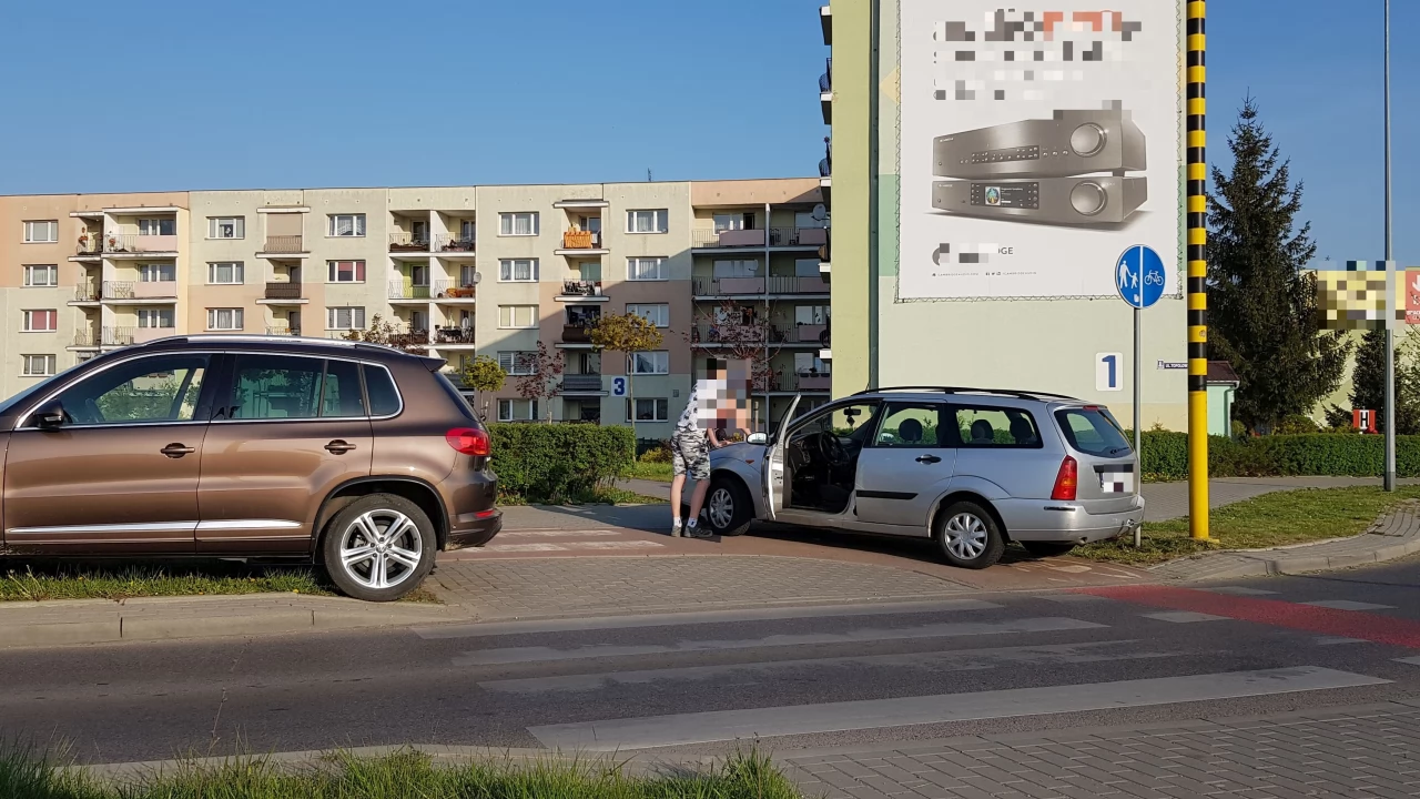 Kolizja na rondzie Kociewskim