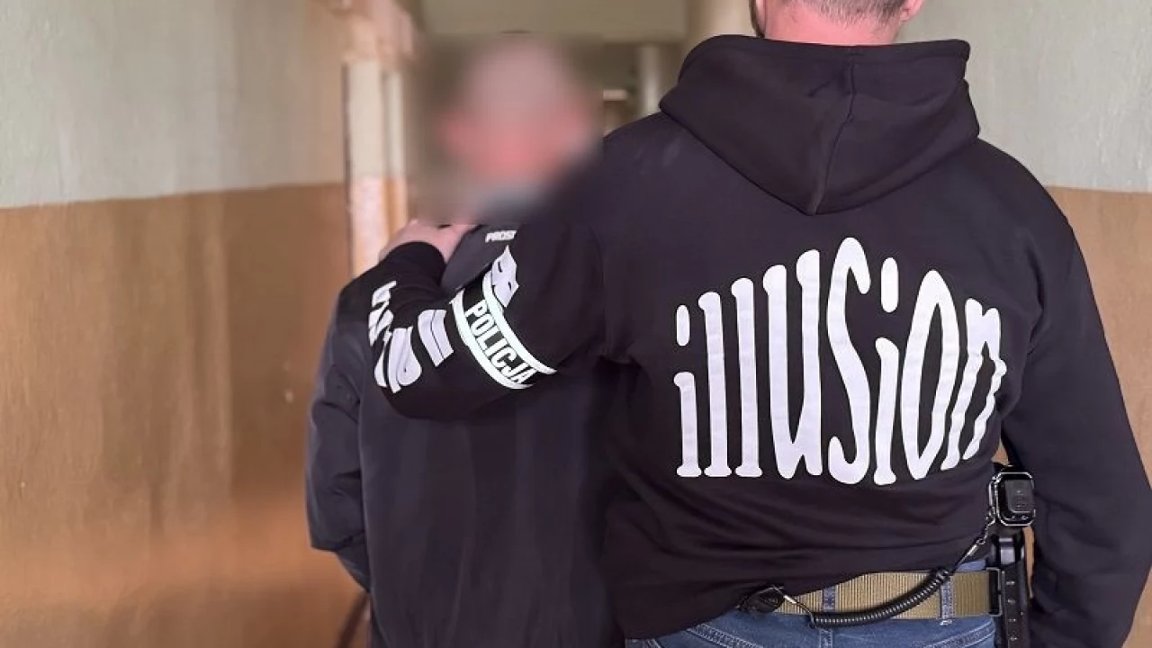 Kradł w drogeriach, potem włamał się do mieszkania. Recydywista zatrzymany