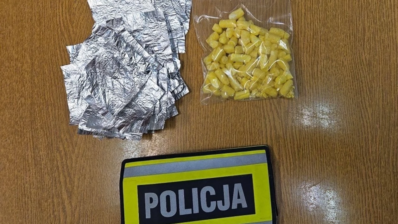 Kryminalni zatrzymali 37-latka z ponad 50 porcjami amfetaminy. Może "posiedzieć" 10 lat