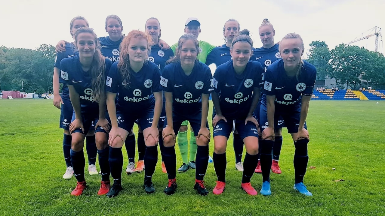 KS Pogoń Dekpol Tczew 0 - 0 PKS Piastovia - ZAP Piastów