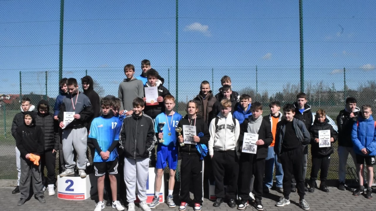 Miejsko - Powiatowe drużynowe biegi przełajowe!