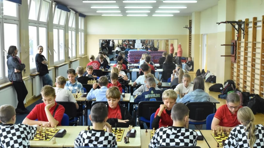 Miejsko - Powiatowe Igrzyska Dzieci, Młodzieży Szkolnej w Szachy Drużynowe
