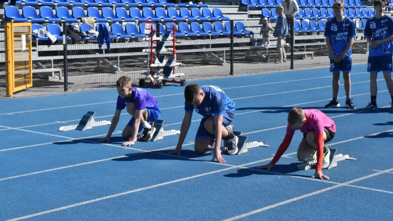 Miejsko - Powiatowe Igrzyska Dzieci w czwórboju lekkoatletycznym dziewcząt oraz chłopców