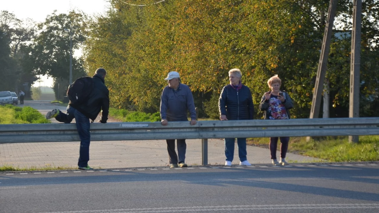 Mieszkańcy Czarlina chcą kładki nad "krajówką"