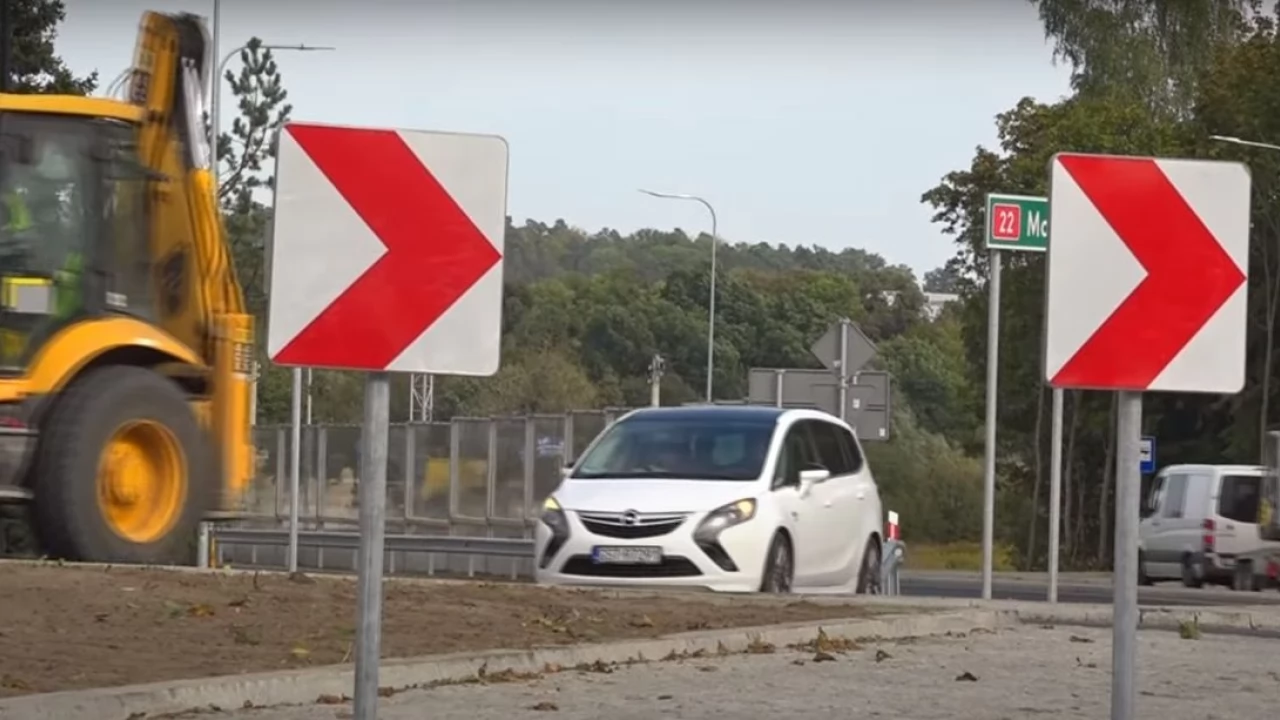 Mieszkańcy Swarożyna czekają na wiaty przystankowe