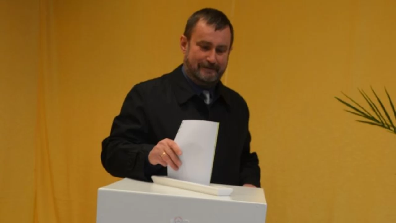 Mirosław Pobłocki wygrywa wybory w pierwszej turze