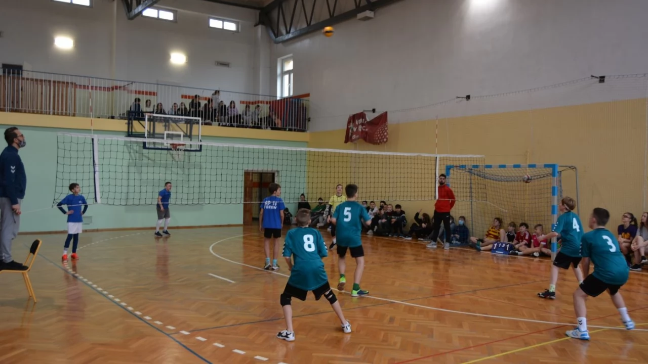 Mistrzostwa Miasta Tczewa w Piłce Siatkowej "czwórki" dziewcząt i chłopców
