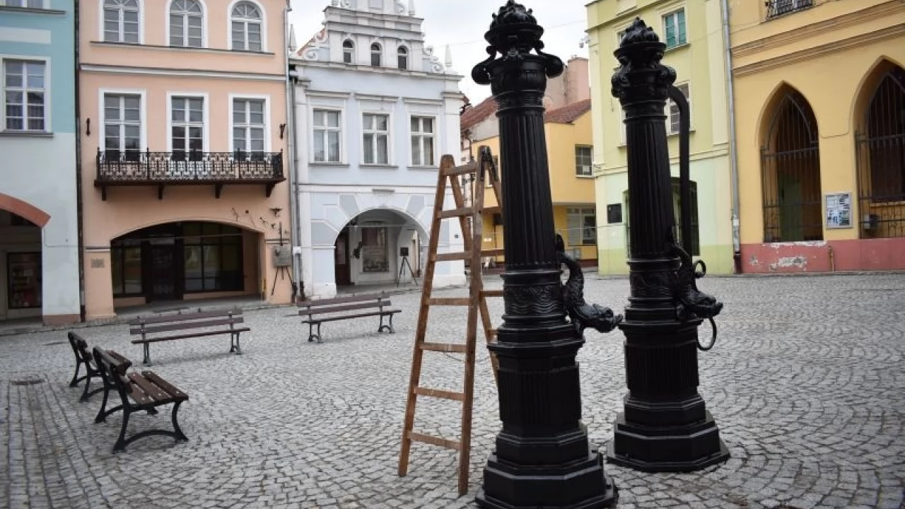 Na gniewski rynek wróciły pompy