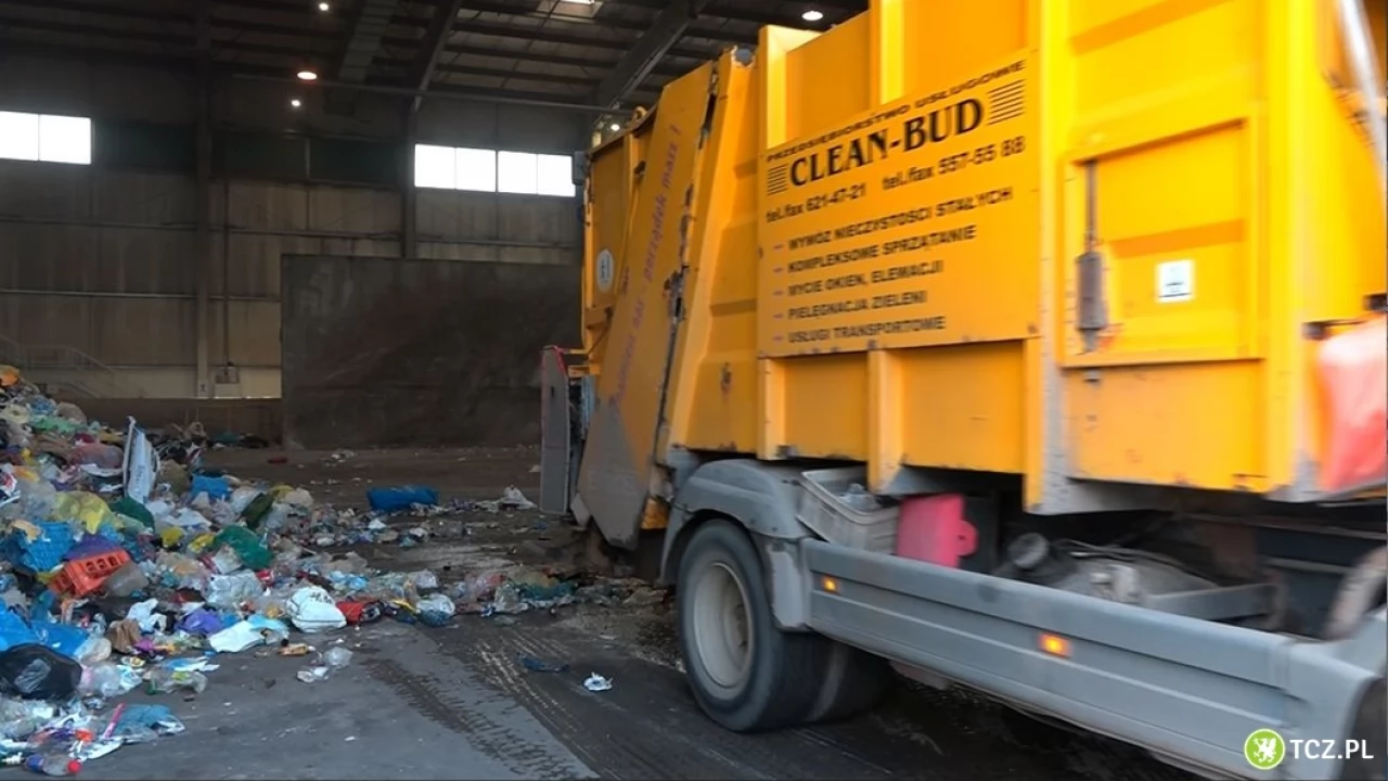 Na sesji o spalarni odpadów w Gdańsku