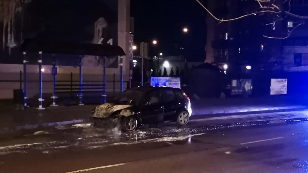 Na Suchostrzygach płonęło osobowe auto