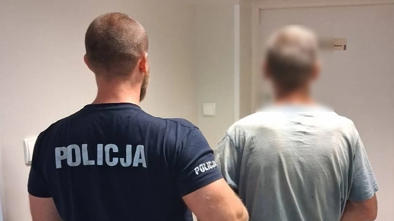 Na złość żonie wjechał w jej auto. Bez uprawnień i po alkoholu