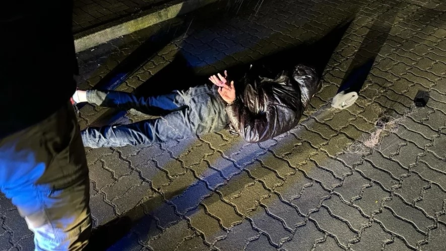Napadł na mężczyznę wypłacającego gotówkę z bankomatu