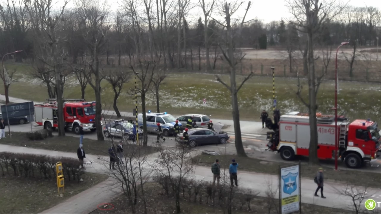 Niedzielny poranek, Audi i.....
