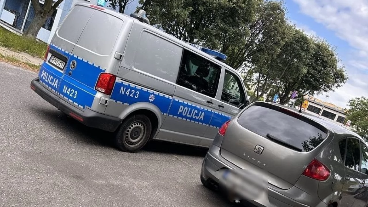 Nietrzeźwy kierowca bez prawa jazdy wpadł podczas kontroli