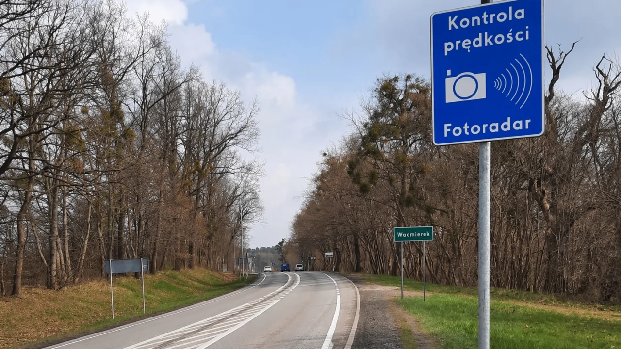 Noga z gazu! W Waćmierku stanął fotoradar