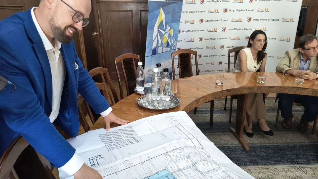 Nowy basen ma być gotowy w kwietniu 2026 roku