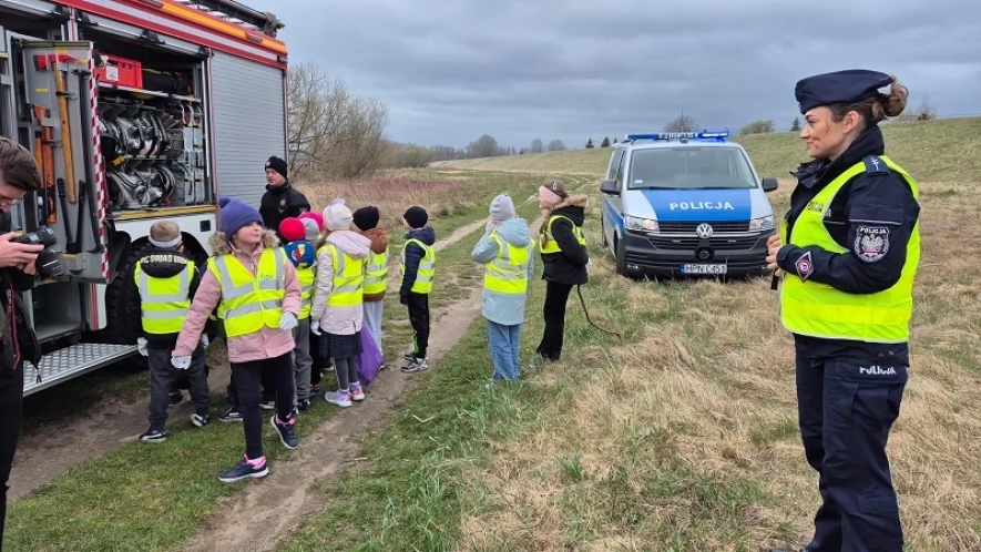 O bezpieczeństwie nad wodą w terenie