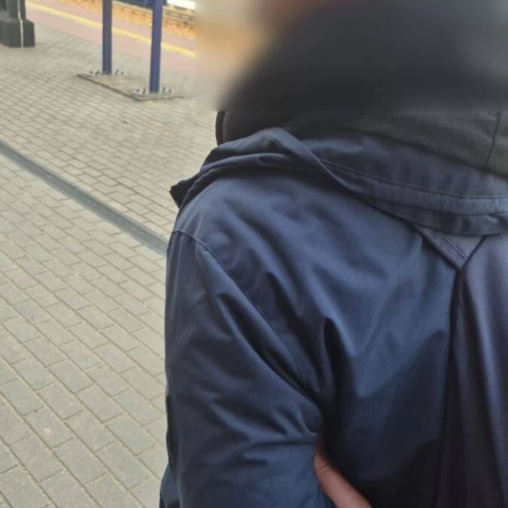Odpowie za kradzież Seicento. Wpadł w pociągu