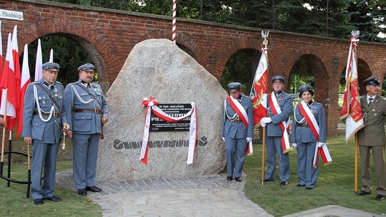 Odsłonięcie pomnika marszałka Józefa Piłsudskiego