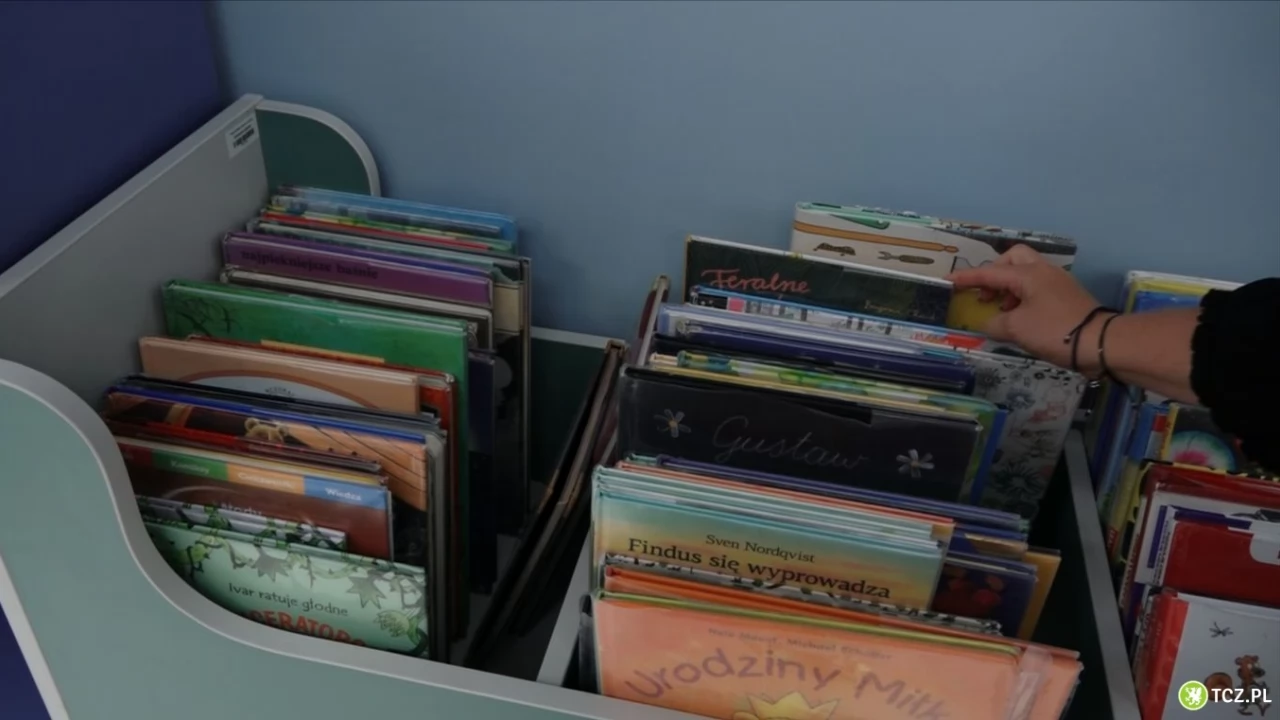 Odtwarzacze audiobooków w gniewskiej bibliotece