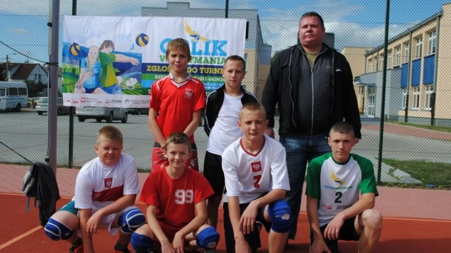 Zwycięska drużyna ZS Morzeszczyn