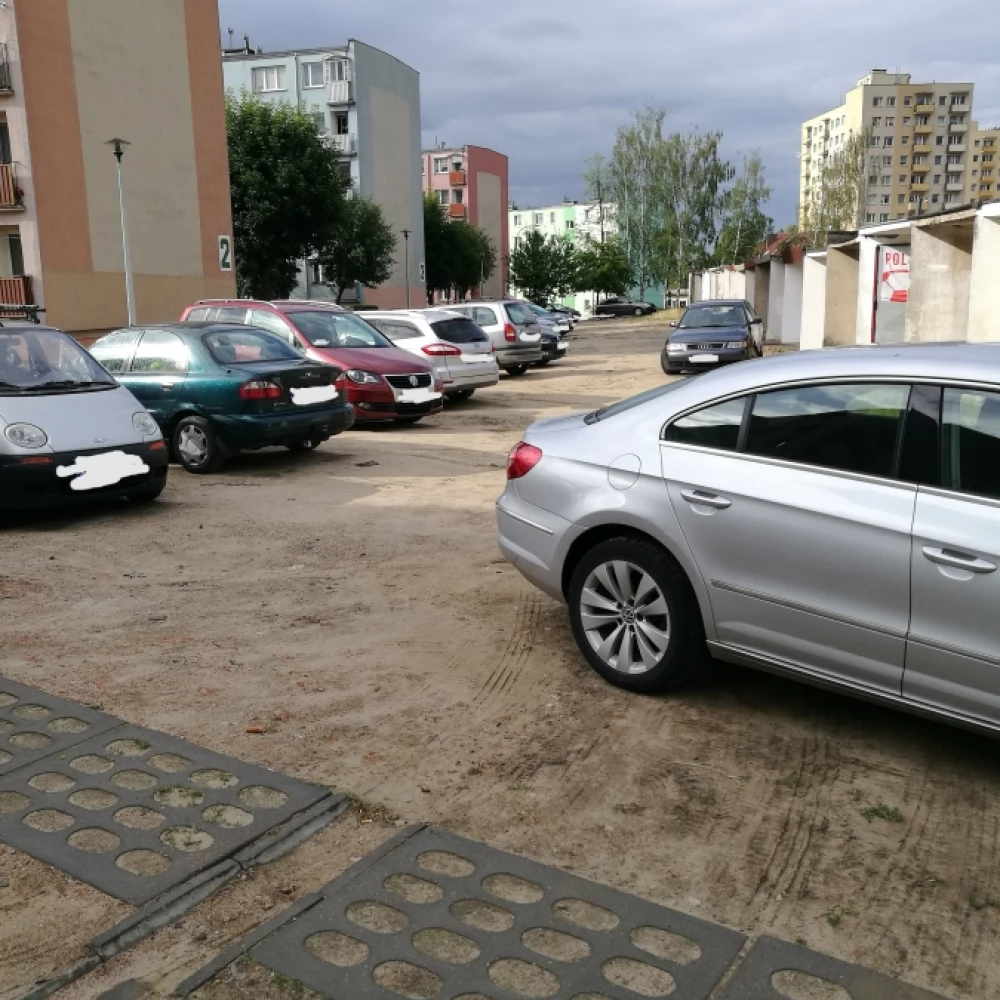 Parkowanie i zero interwencji...